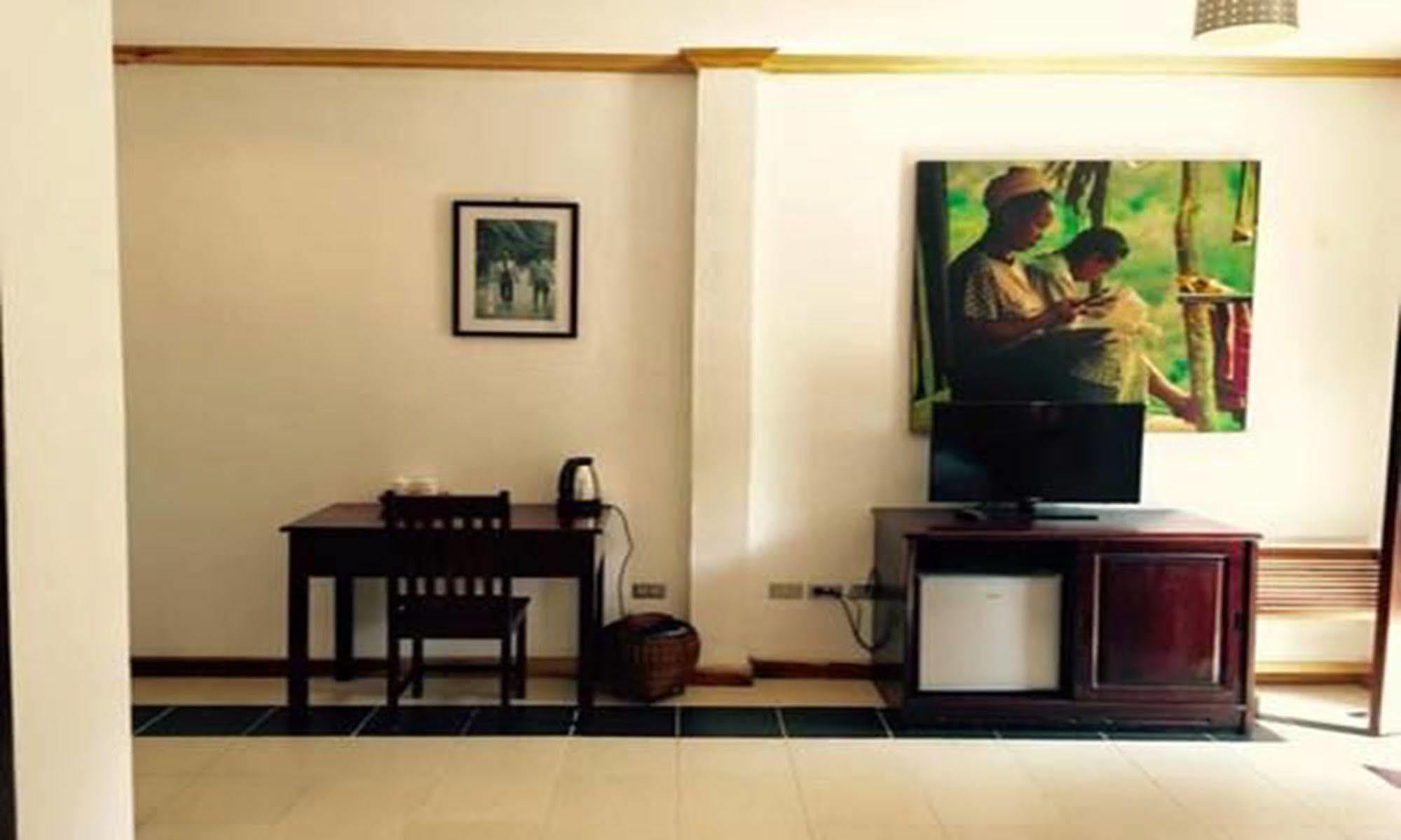 Luang Prabang Oasis Hotel Exterior foto