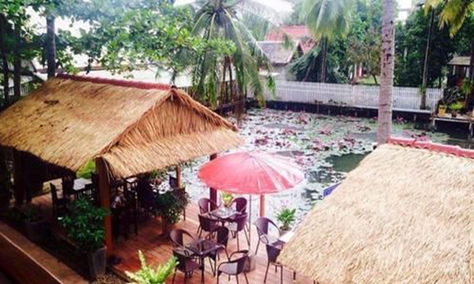 Luang Prabang Oasis Hotel Exterior foto